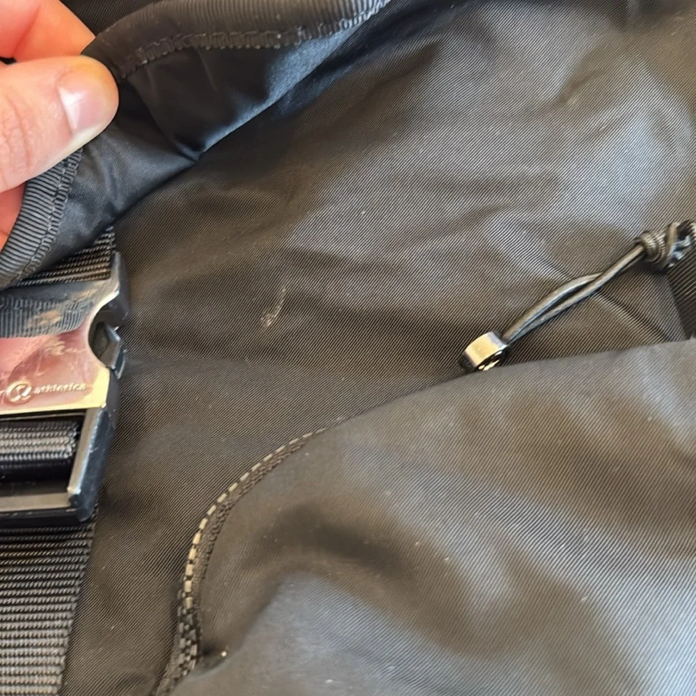 Lululemon backpack - Picture 7 of 12